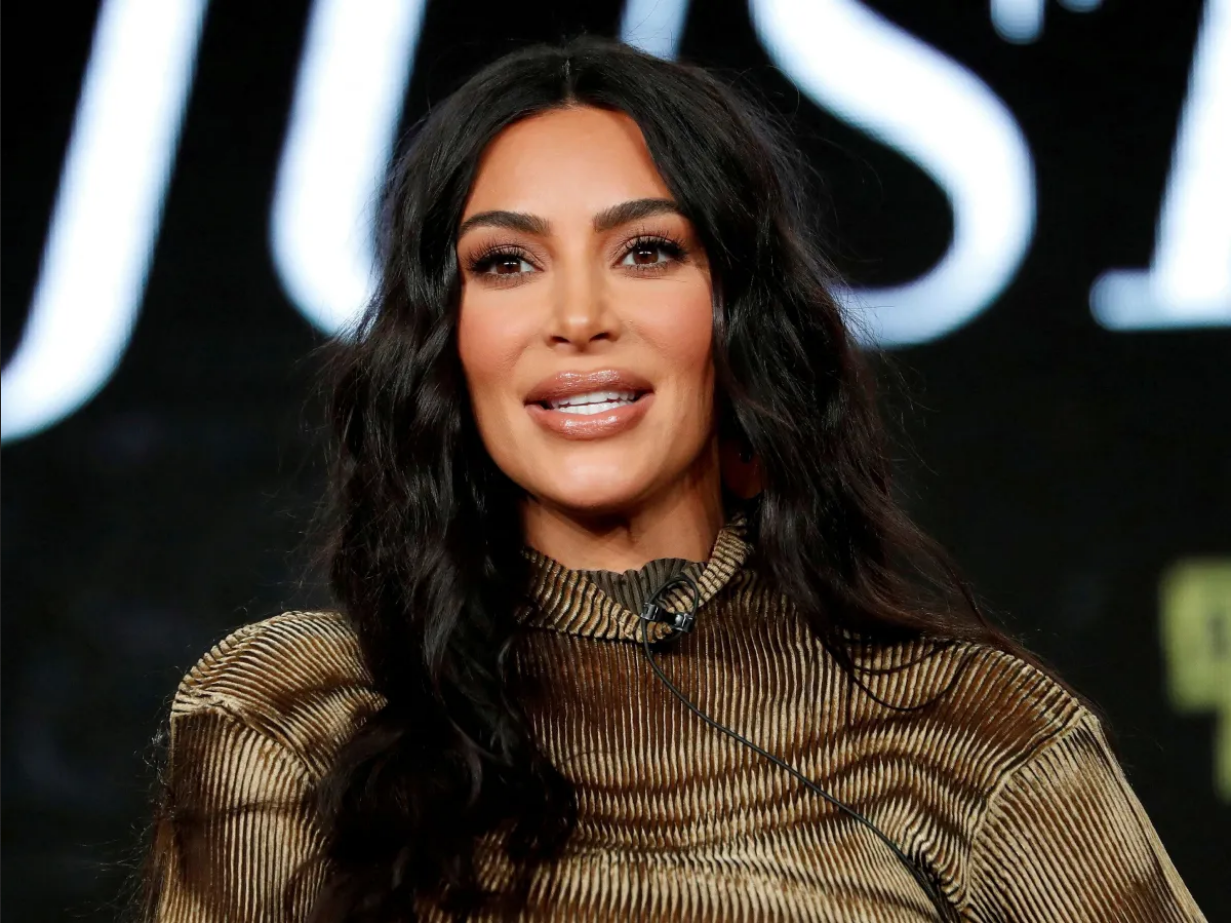 Kim Kardashian e outras celebridades vencem processo sobre criptomoedas nos EUA